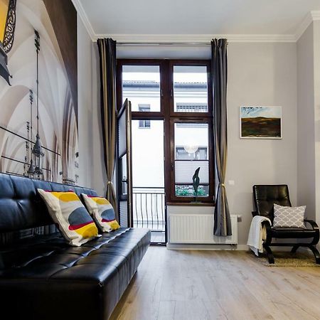 Kings Landing Apartament كراكوفيا المظهر الخارجي الصورة